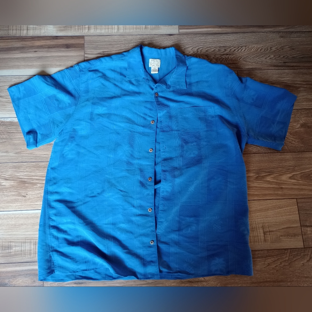 Jos. A. Bank Blue Casual Button Down Shirt